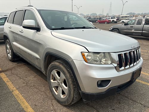 2013 JEEP GRAND CHEROKEE - Thumbnail 2