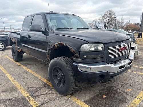 2004 GMC SIERRA 3500 - Thumbnail 2