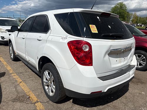 2011 CHEVROLET EQUINOX - Thumbnail 4