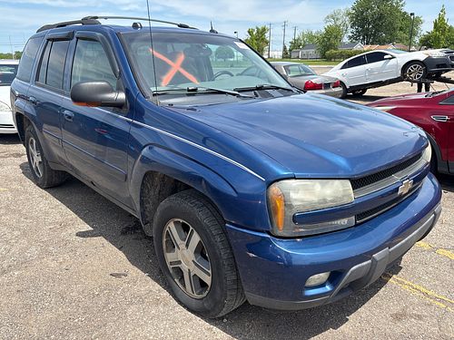 2005 CHEVROLET TRAILBLAZER - Thumbnail 2