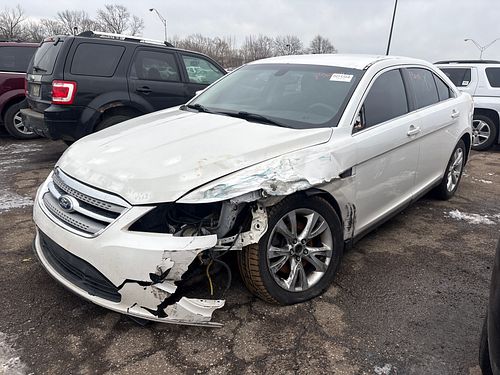 2011 FORD TAURUS - Thumbnail 1