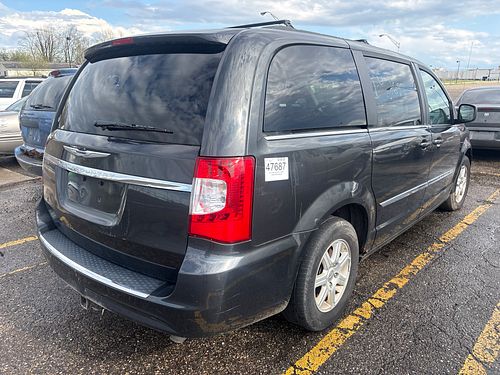 2012 CHRYSLER TOWN COUNTRY - Thumbnail 3