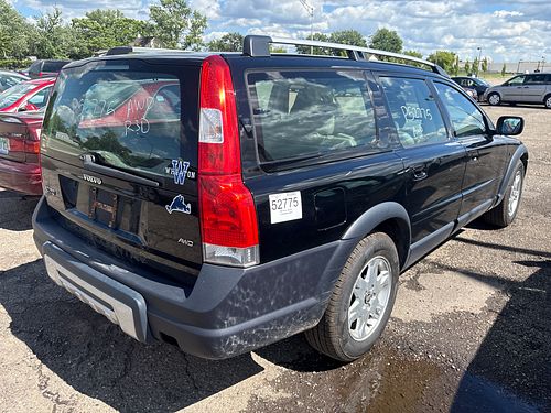 2005 VOLVO XC70 - Thumbnail 3