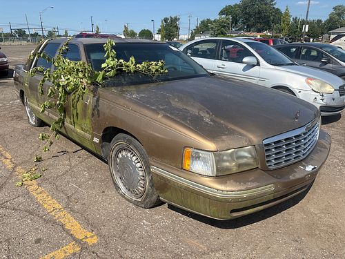 1999 CADILLAC  DEVILLE - Thumbnail 2