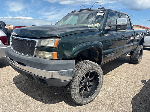 2005 CHEVROLET SILVERADO 2500 - Thumbnail 1