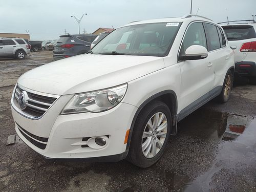 2010 VOLKSWAGEN TIGUAN - Thumbnail 1
