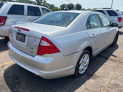 2010 FORD FUSION - Thumbnail 3