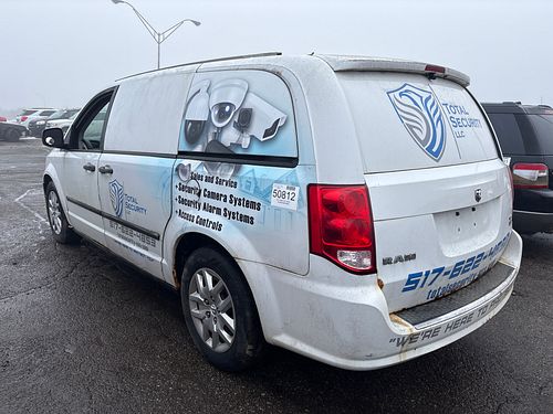 2014 RAM CARGO VAN - Thumbnail 4