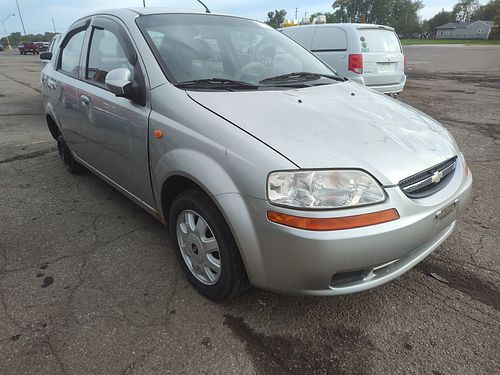 2004 CHEVROLET AVEO - Thumbnail 2