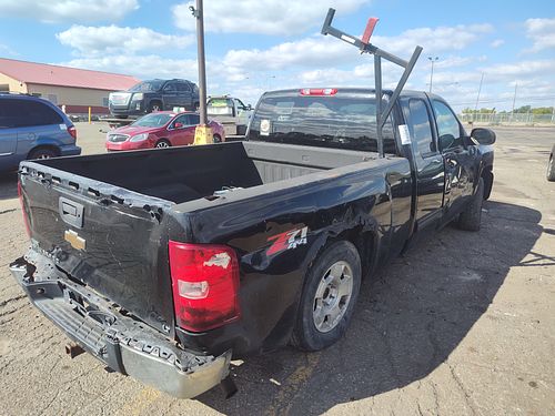 2011 CHEVROLET SILVERADO 1500 - Thumbnail 3