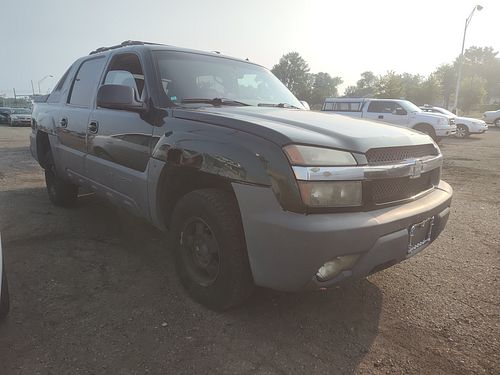 2002 CHEVROLET AVALANCHE 1500 - Thumbnail 2