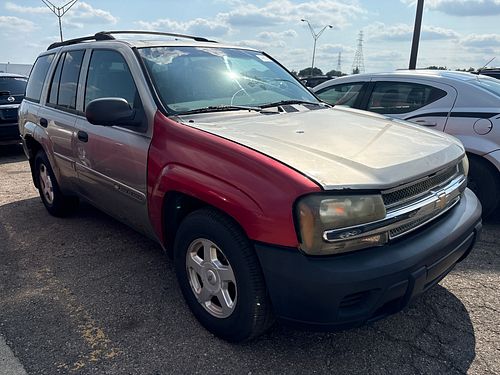 2002 CHEVROLET TRAILBLAZER - Thumbnail 2