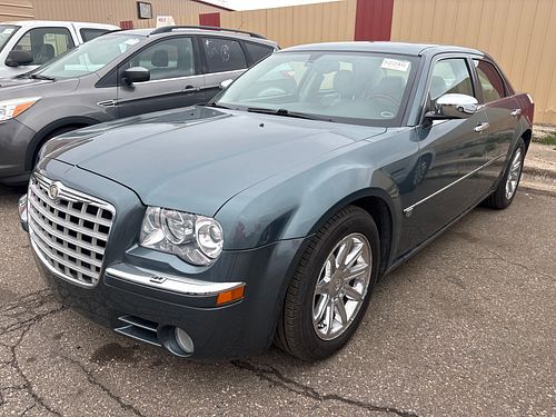 2005 CHRYSLER 300