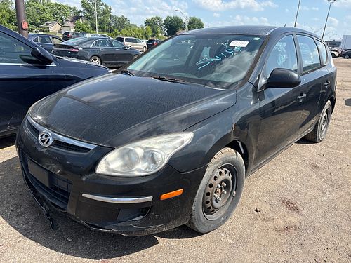 2011 HYUNDAI ELANTRA - Thumbnail 1