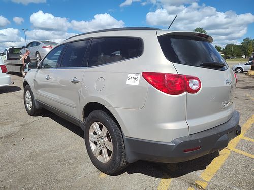 2010 CHEVROLET TRAVERSE - Thumbnail 4