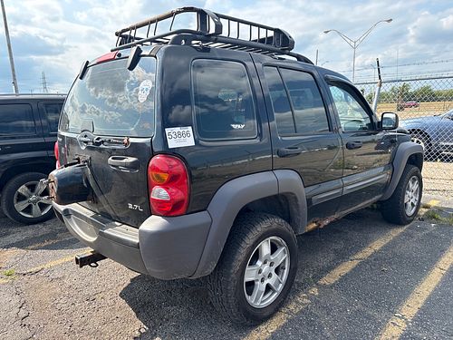 2004 JEEP LIBERTY - Thumbnail 3