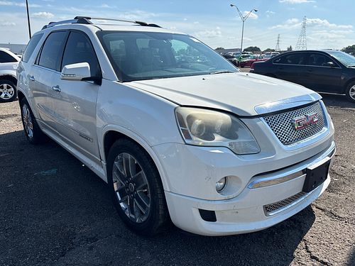 2012 GMC ACADIA - Thumbnail 2
