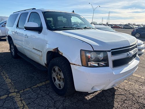 2007 CHEVROLET SUBURBAN 1500 - Thumbnail 2