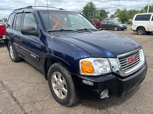 2004 GMC ENVOY - Thumbnail 2