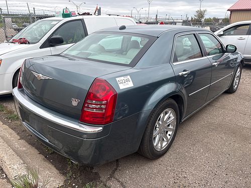 2005 CHRYSLER 300 - Thumbnail 3