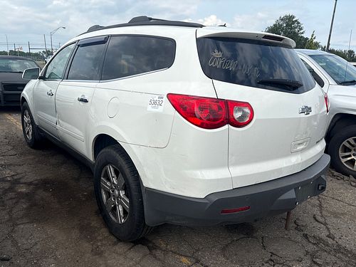 2012 CHEVROLET TRAVERSE - Thumbnail 4