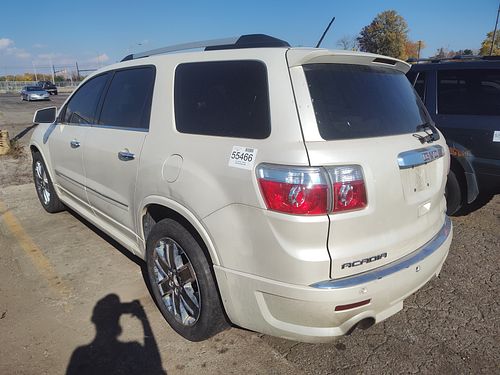 2011 GMC ACADIA - Thumbnail 4