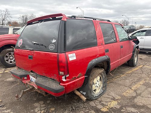 1995 CHEVROLET TAHOE - Thumbnail 3