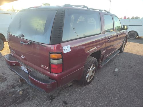 2006 GMC YUKON XL 1500 - Thumbnail 3