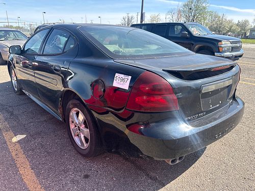 2004 PONTIAC GRAND PRIX - Thumbnail 4