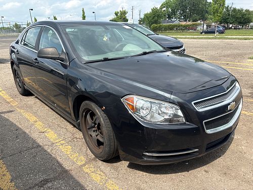 2011 CHEVROLET MALIBU - Thumbnail 2