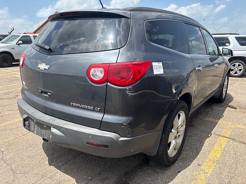 2009 CHEVROLET TRAVERSE - Thumbnail 3
