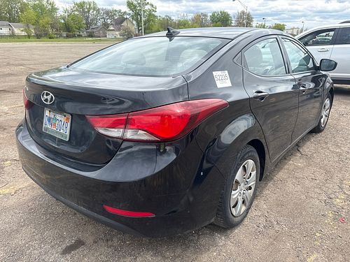 2016 HYUNDAI ELANTRA - Thumbnail 3