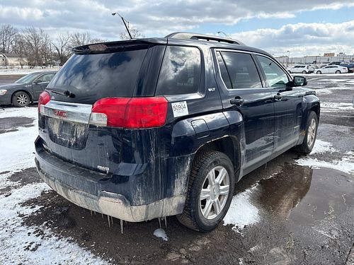 2015 GMC TERRAIN - Thumbnail 3