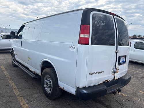 2005 GMC SAVANA 1500 - Thumbnail 4