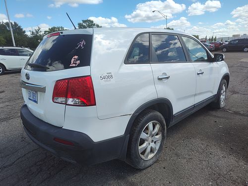 2011 KIA SORENTO - Thumbnail 1