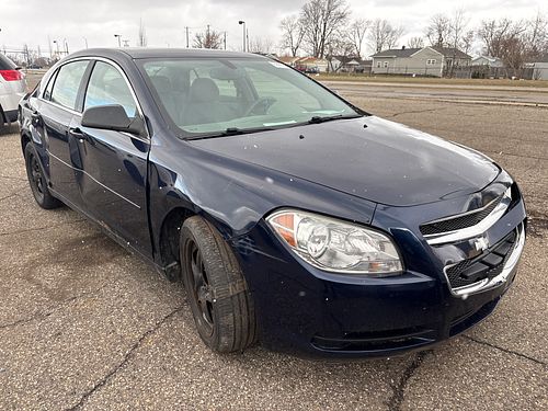 2011 CHEVROLET MALIBU - Thumbnail 2