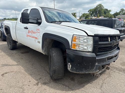 2008 CHEVROLET SILVERADO 2500 - Thumbnail 2
