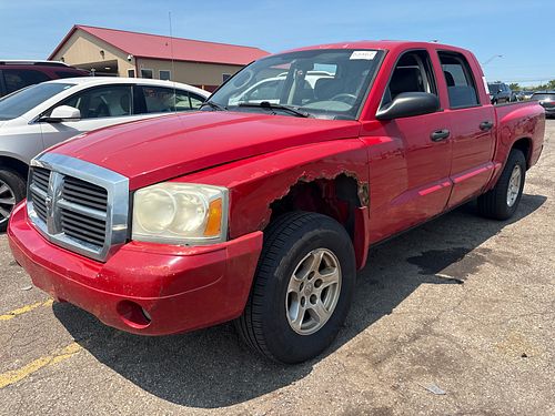 2006 DODGE DAKOTA - Thumbnail 1
