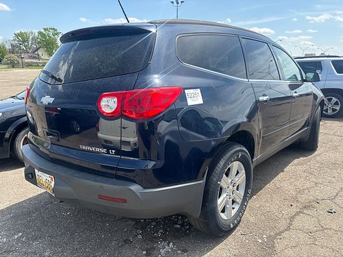 2011 CHEVROLET TRAVERSE - Thumbnail 3
