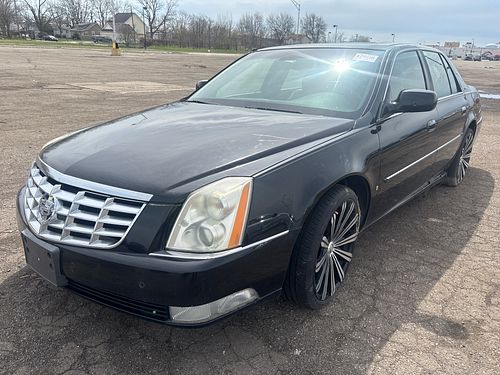 2006 CADILLAC DTS - Thumbnail 1