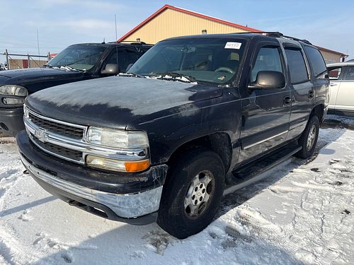 2004 CHEVROLET TAHOE - Thumbnail 1