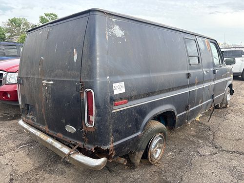 1988 FORD E150 - Thumbnail 3