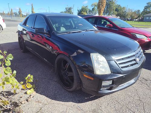 2005 CADILLAC STS - Thumbnail 2
