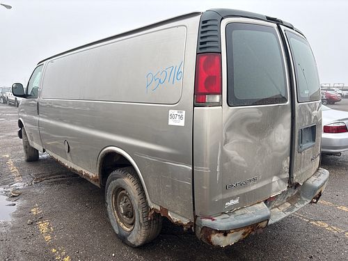 2001 CHEVROLET EXPRESS 3500 - Thumbnail 4