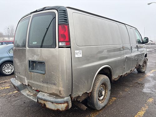 2001 CHEVROLET EXPRESS 3500 - Thumbnail 3