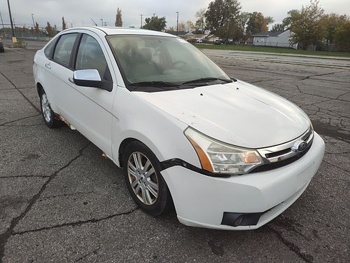 2011 FORD FOCUS - Thumbnail 2