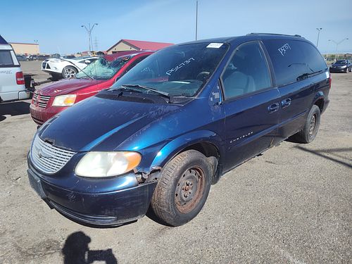 2001 CHRYSLER TOWN COUNTRY - Thumbnail 1