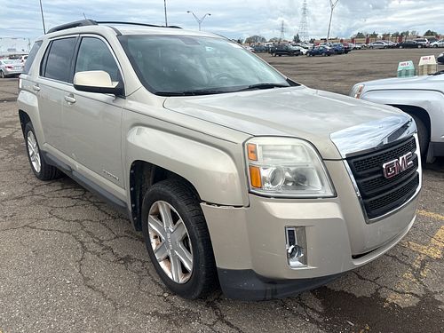 2011 GMC TERRAIN - Thumbnail 2