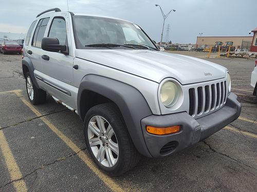 2004 JEEP LIBERTY - Thumbnail 2