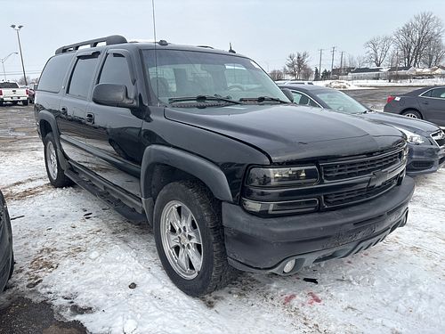 2005 CHEVROLET SUBURBAN 1500 - Thumbnail 2